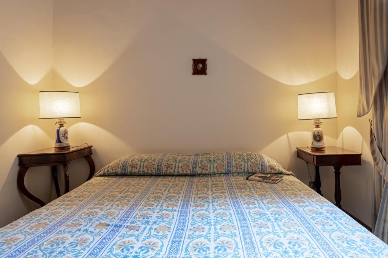 Roman Holiday For 6 By Piazza Navona Apartment Rom